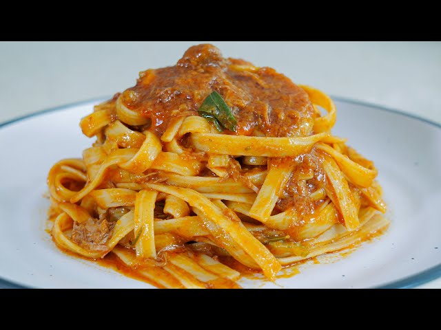 This Slow Cooked BEEF RAGU PASTA Recipe is Better then Nonna Bolognese Sauce