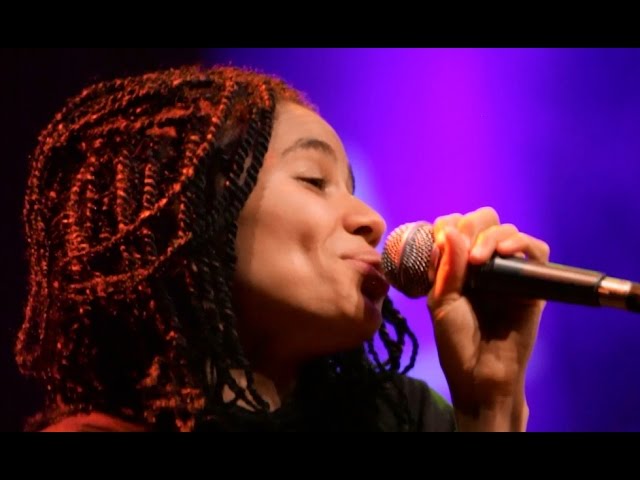 Nneka LIVE "My Love, My Love" - My Fairy Tales - Tour 2015 @Jam'in'Berlin