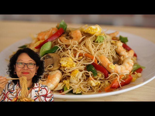 Shrimp Rice Noodle Stir-Fried: How To Use The Shrimp Shells For A Lot Of Umami Flavor