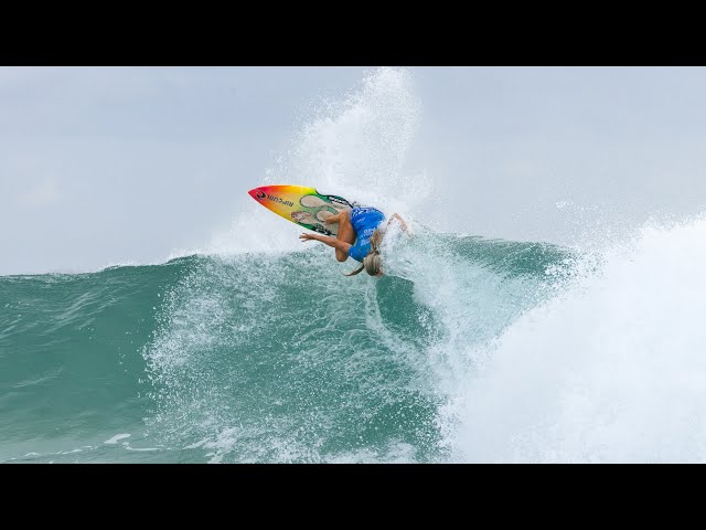 Erin Brooks Scores a Perfect 10 at Snapper Rocks
