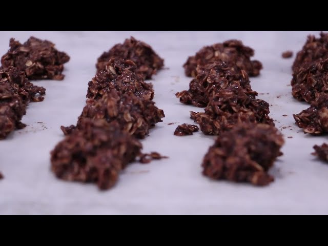 How To Make Chocolate Coconut Macaroons