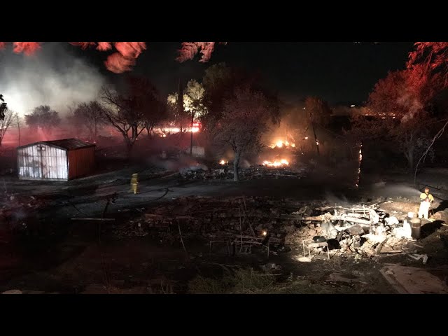 Fire destroys about 30 structures at mobile home park in Sacramento County