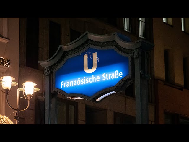 Au revoir, Französische Straße - U-Bahn Berlin