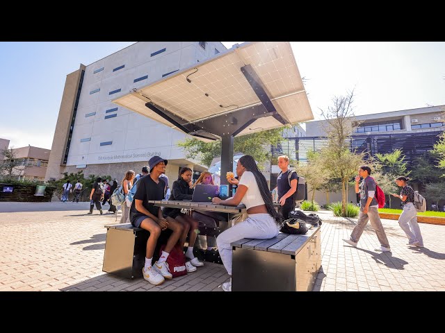 Sustainability | Solar-powered benches facilitate outdoor learning