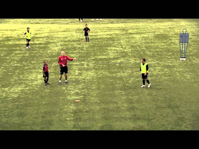 FIFA 12 Coaching Manual | Combination Play