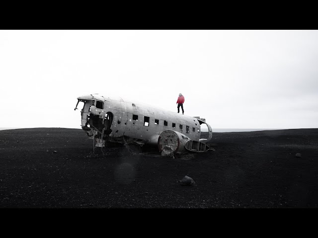 TWO FRIENDS IN ICELAND / LUMIX S5 CINEMATIC 4k Iceland Video