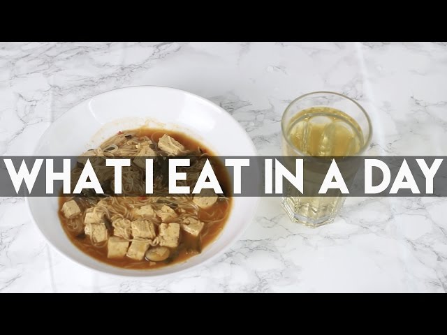 WHAT I EAT IN A DAY | FALL EDITION | madametamtam