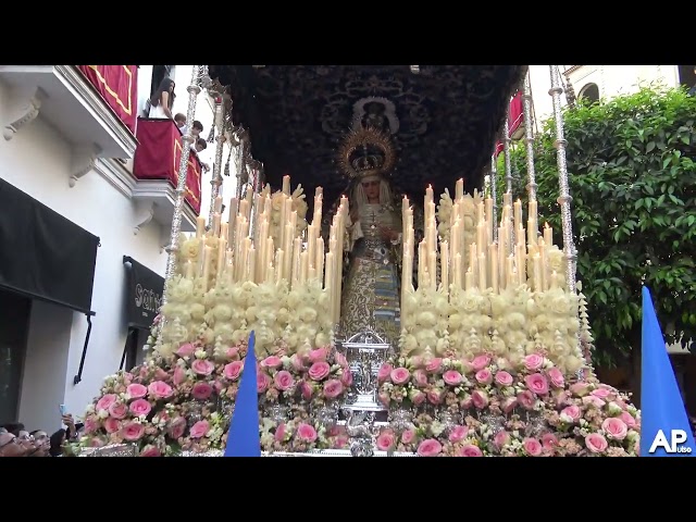 La Virgen de la Hiniesta en la Cuesta del Bacalao | Semana Santa Sevilla 2023