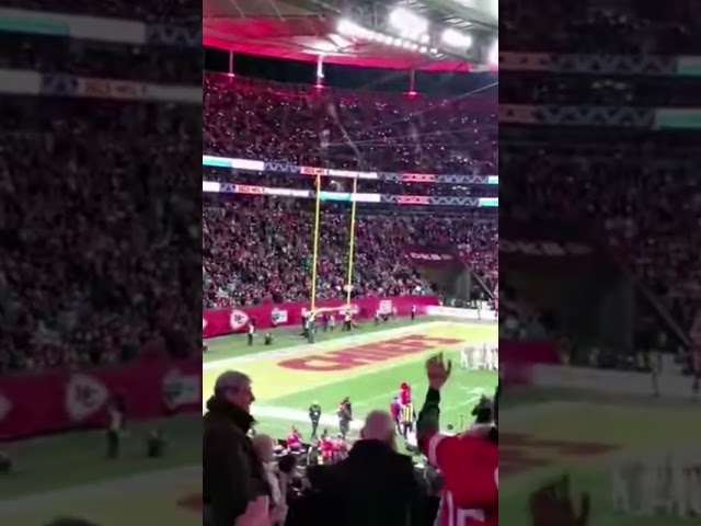 🏈 50,000 NFL Fans singing "Take Me Home, Country Roads" I Dolphins vs. Chiefs in Frankfurt 2023