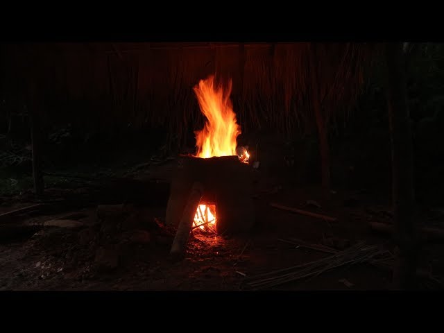 Primitive Skills: Furnace (How to make a clay furnace) - Part 2