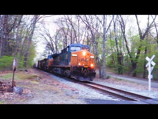 CSX484 Lancaster #csx #railway #railroad #freighttrain