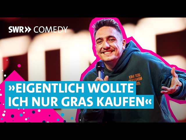 Techno-DROGENPARTYS in Berlin 💊 & FRÖSCHE holen beim DEALER 🐸 |  Daniel Kienle | Comedy Clash