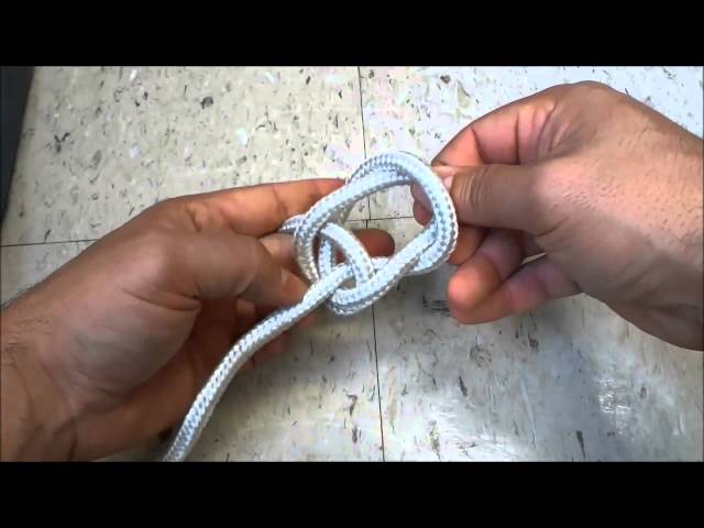 Tying A Perfection Loop With Rope