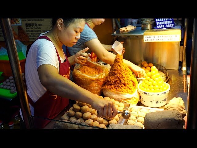 UNDERRATED Taiwanese Street Food | Taipei’s BEST Night Market Tour + UNIQUE Street Food in Taiwan
