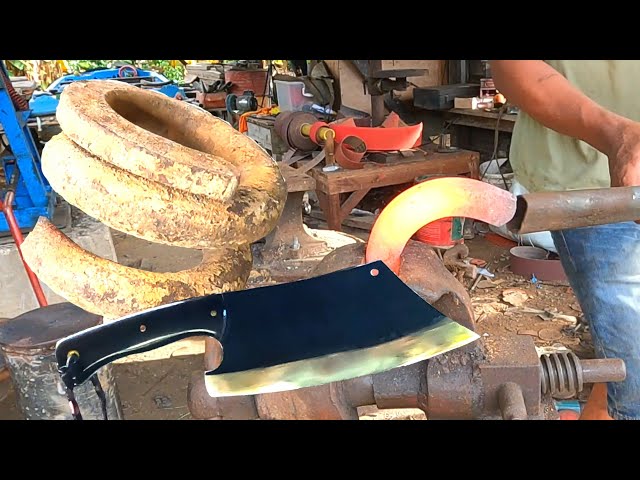 material from a spiral!! full process of forging and making knife handles from buffalo horn