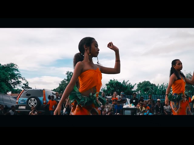 VURA TWO DANCERS | SOLOMON ISLANDS