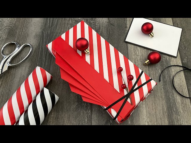 Fan Pleats Gift Wrapping (Reversible Paper) | Gift Wrapping Ideas