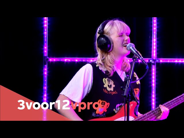 Mood Bored - Live at 3voor12 Radio