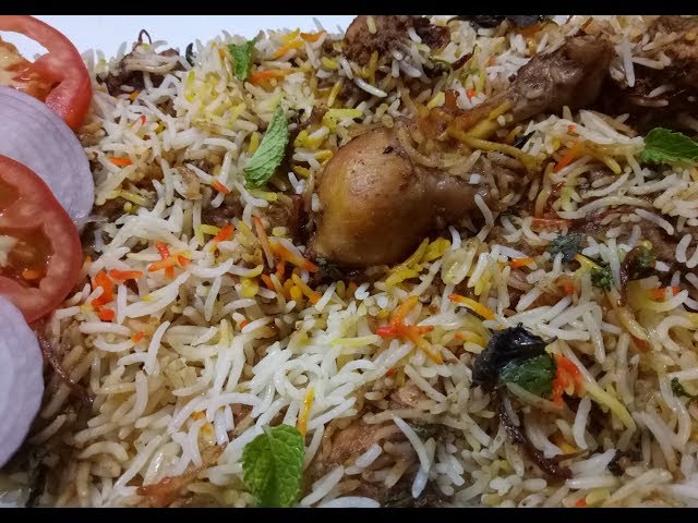 Restaurant style Chicken Dum Biryani / Chicken Biryani Ramadan Special
