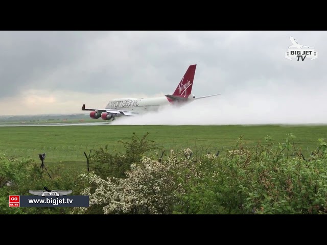 JET BLAST - Virgin Atlantic Boeing 747 Take-Off from Manchester Airport