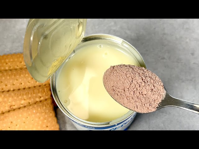 Mix the condensed milk with the biscuits, you will be amazed by the result! Only 3 ingredients