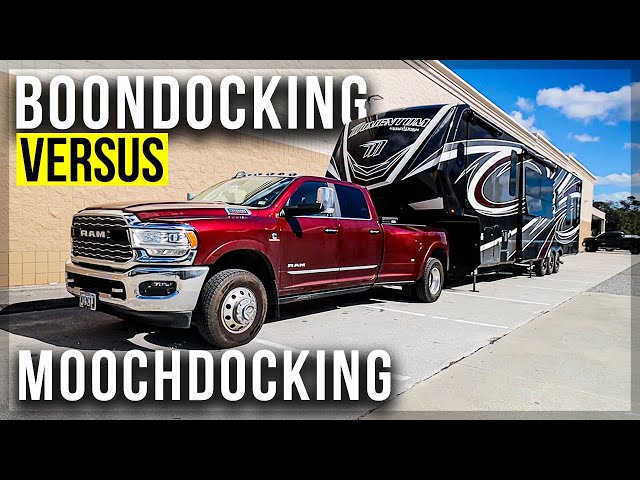 Are you Boondocking or Moochdocking? (Sometimes RV Life isn't fun!) 😩