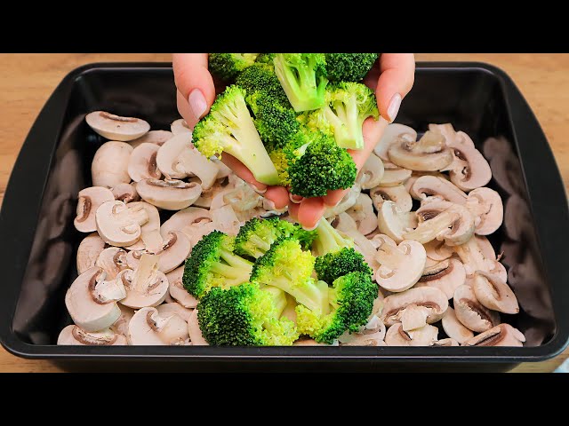 I make this creamy broccoli with mushrooms every 3 days! Quick, easy and very tasty.