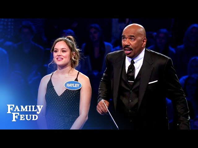 Troy and Hayley play Fast Money for The Goldbergs! | Celebrity Family Feud