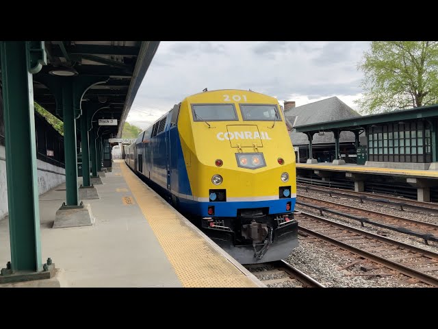 Metro-North Railroad Hudson Line: Trains @ Dobbs Ferry 05/04/24 ft horns and great catches!