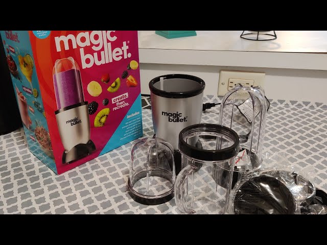 Unboxing The  Magic Bullet Blender (Mix, Chop, Blend, Pulse, Whip) & Use