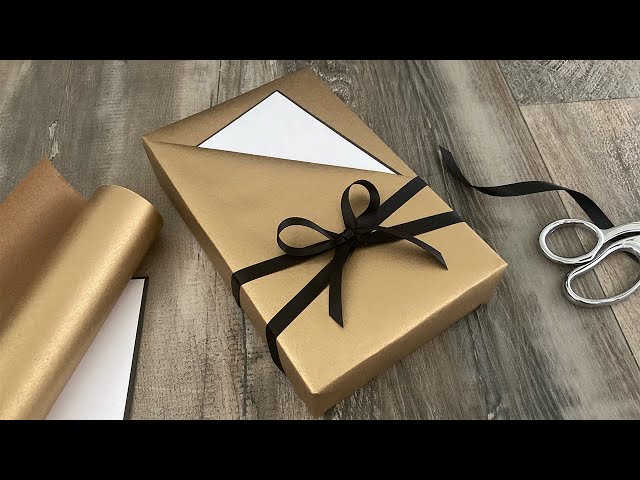 Angled Pocket Gift Wrapping | Paper Craft Ideas