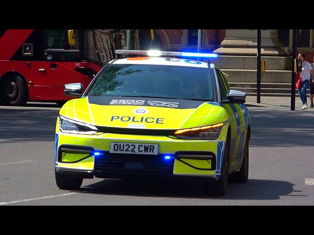 British Transport Police vehicles emergency lights + sirens [collection]