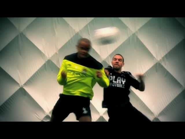 Vincent Kompany FIFA 12 Coaching Tutorial | 2 v 1 Defending