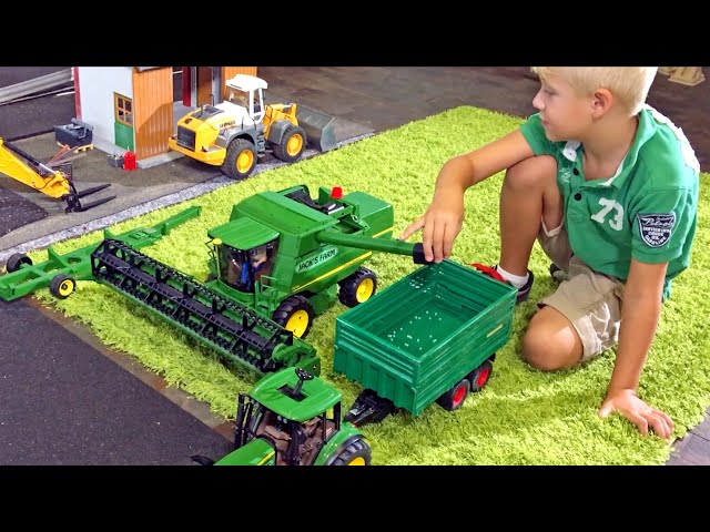 Bruder Tractors for KIDs, BIG Farm World!