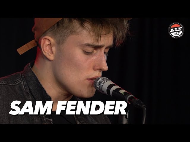Sam Fender Covers Ariana Grande's 'Break Up With Your Girlfriend'