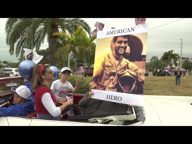 WWII veteran celebrates 100th birthday in Florida with car parade