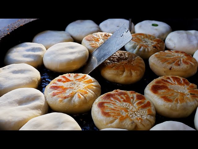 Pan Fried Pork Pie, Scallion Pancake, Pan Chive Dumplings / 豬肉餡餅, 蔥油餅, 韭菜盒- Taiwanese Street Food