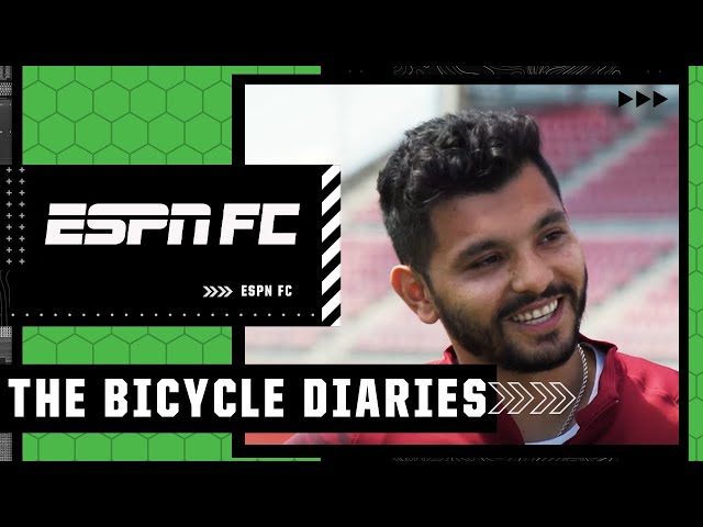 The Bicycle Diaries: Jesus 'Tecatito' Corona demonstrates his best offensive skills 🔥 🇲🇽