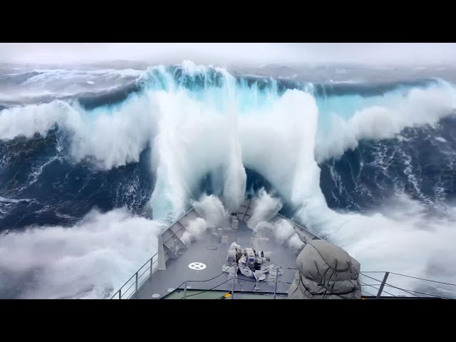 BIG WAVES - Caught on Video