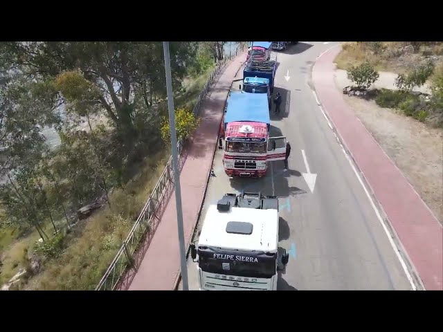 Camiones Clásicos Orellana la Vieja   Ruta por los embalses de la Serena a vista de dron. Parte 7