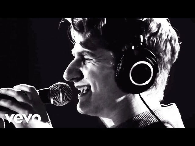 Glass Animals - Gooey (Live From Capitol Studios)