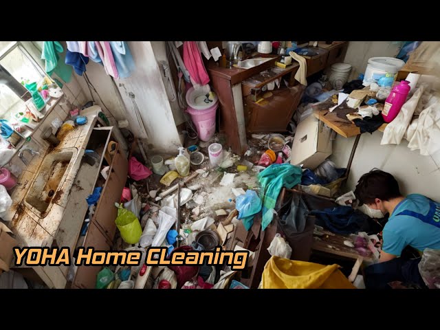 🥴A messy home often signifies discord in family relationships // Cleaning the messiest house ever😱