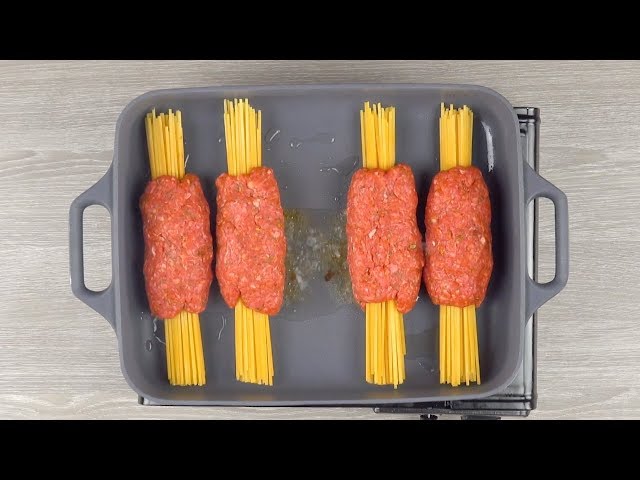 Wrap The Spaghetti In Ground Beef & Throw It In The Oven For 30 Minutes