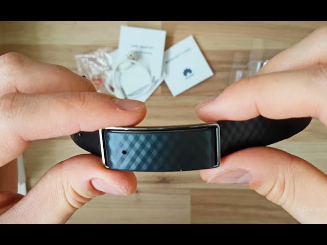 Huawei Color Band A1   Smart Fitness Tracker wristband with UV sensor Unboxing Hands on