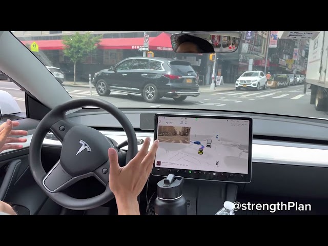 Tesla fsd beta decided to go for it in lower manhattan/chinatown