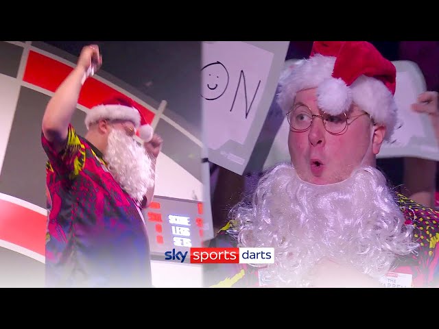 It's not Santa... 'It's me!' 🎅 | Ricky Evans reveals true identity in festive entrance 🤣