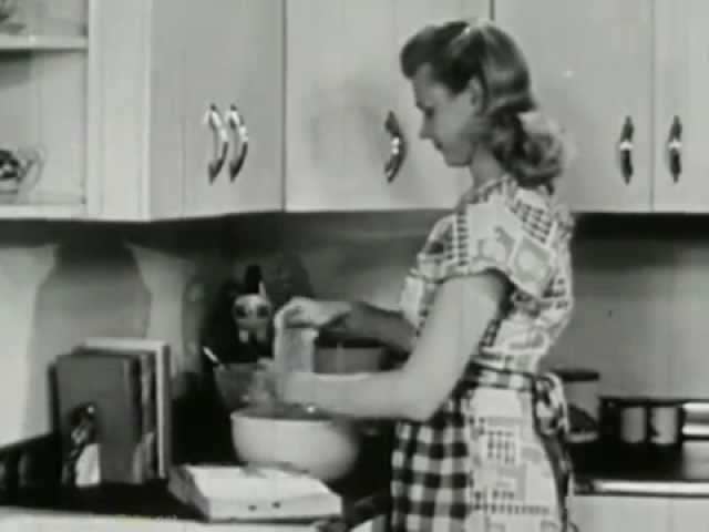 AMERICAN NOSTALGIA: The 1950's Home Kitchen