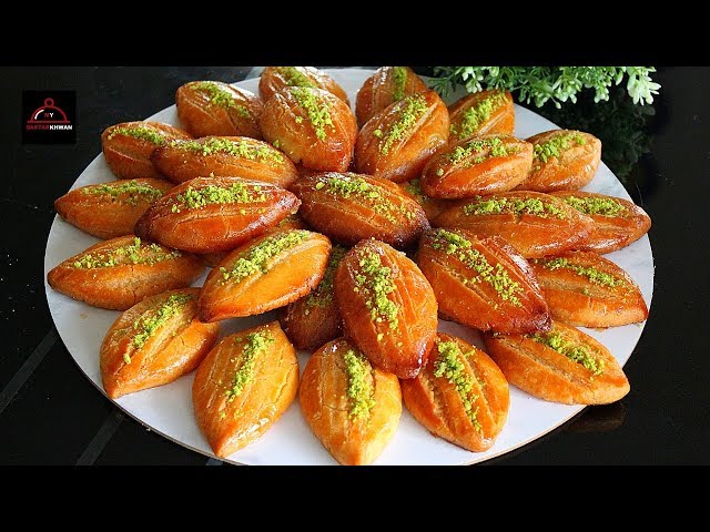 Turkish Moist Semolina Cookies - Şekerpare - کلچه ترکی آرد سوجی یا سمولینا شکر پاره