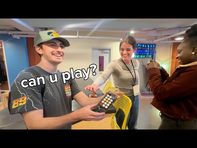 Jamming with strangers and making dance beats with the EasyPlay 1s