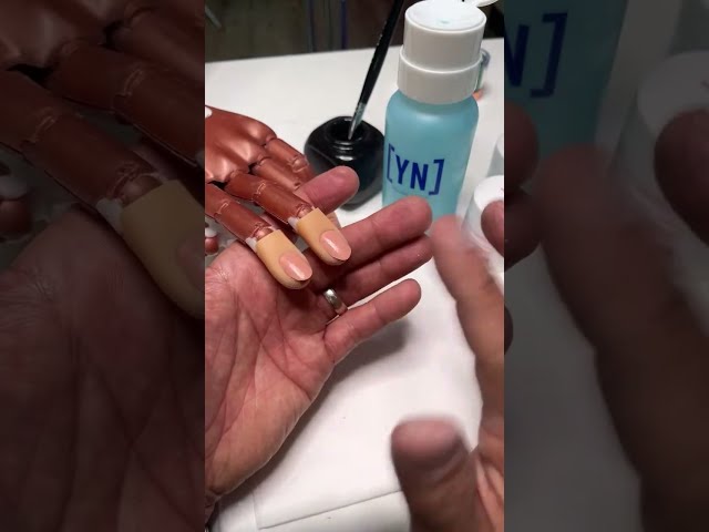 Free Nail Class | Acrylic Nails for Beginners - Emerald Glitter Ombré
